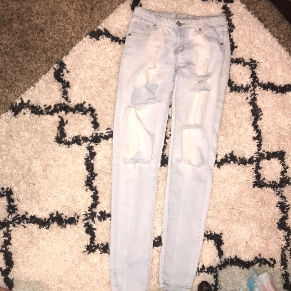 Ripped jeans